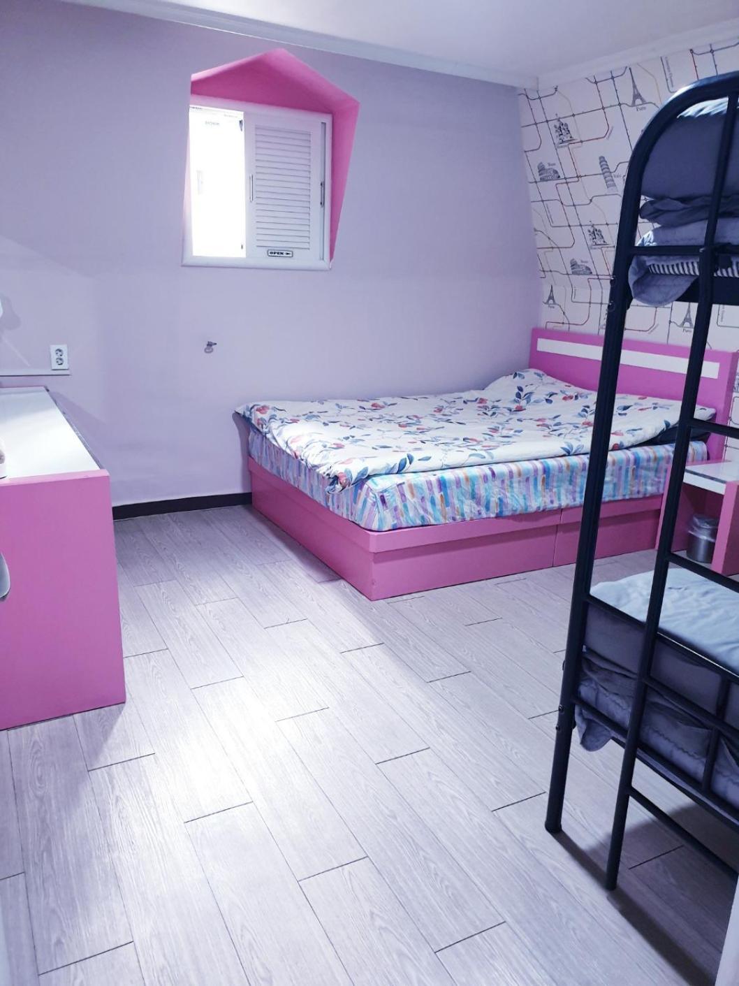 Oppa Hostel Sinchon-Hongdae Seoul Exterior photo