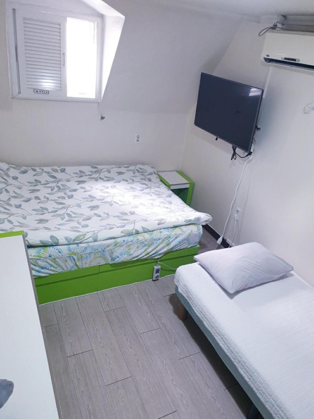 Oppa Hostel Sinchon-Hongdae Seoul Exterior photo