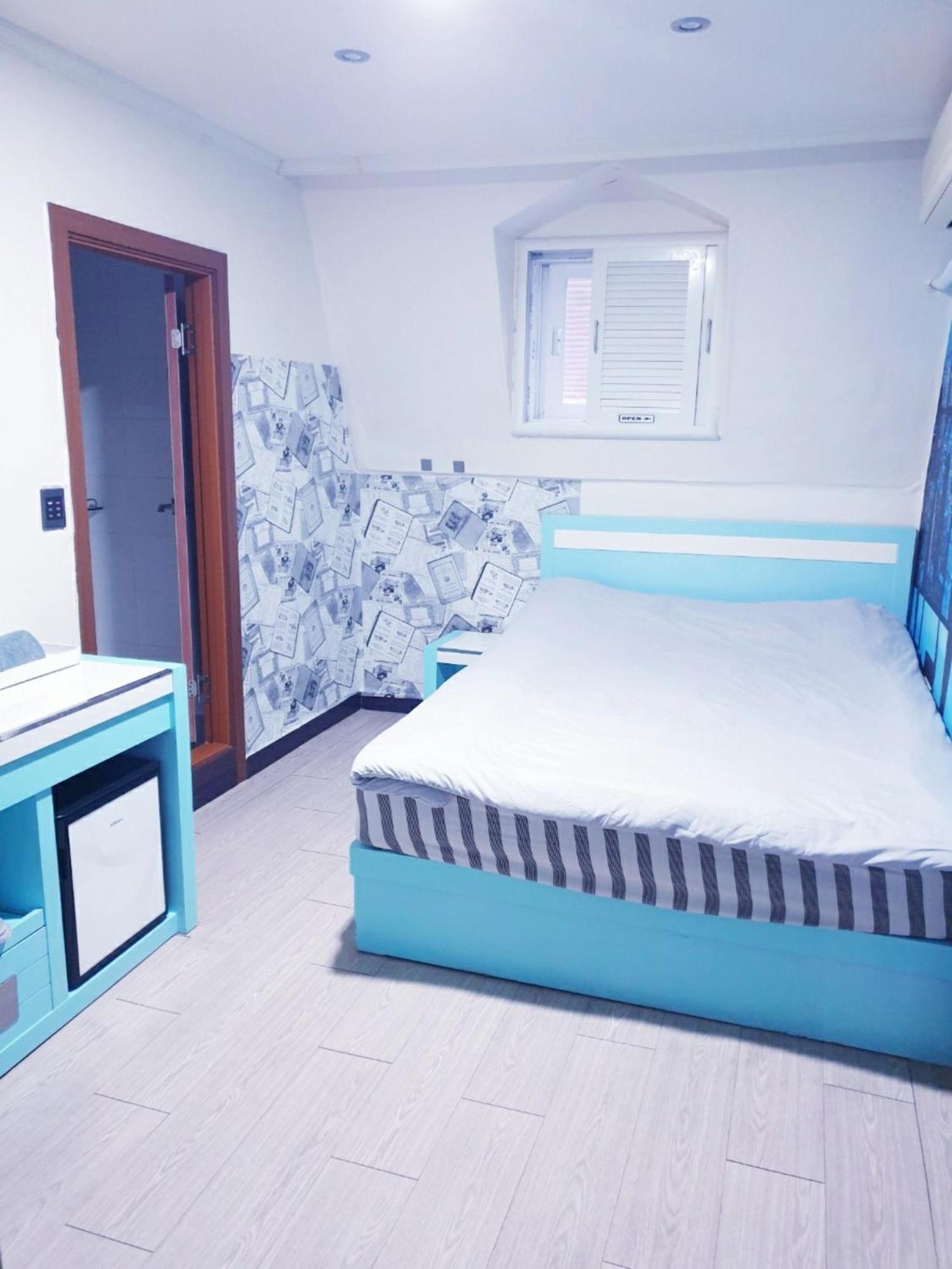 Oppa Hostel Sinchon-Hongdae Seoul Exterior photo
