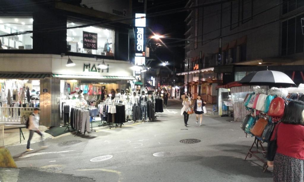 Oppa Hostel Sinchon-Hongdae Seoul Exterior photo